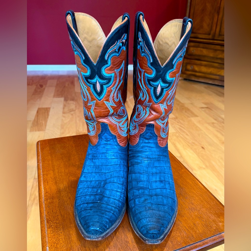 Authentic Lucchese men’s western boots. Brown/turquoise crocodile leather. Sz 12